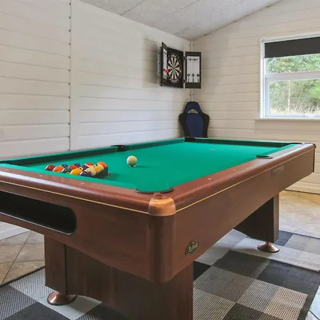 Nael - 1-6km From The Sea By Interhome 펜션